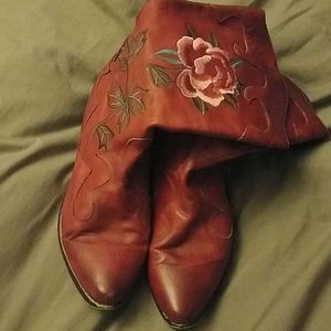 L'artiste spring step red western boots